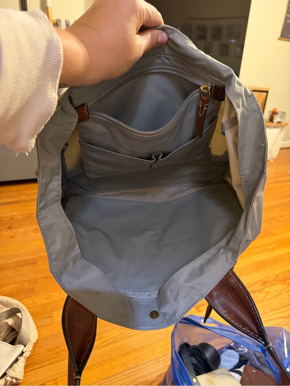 Frye Ivy Nylon Tote in grey with brown leather trim - Picture 6 of 6